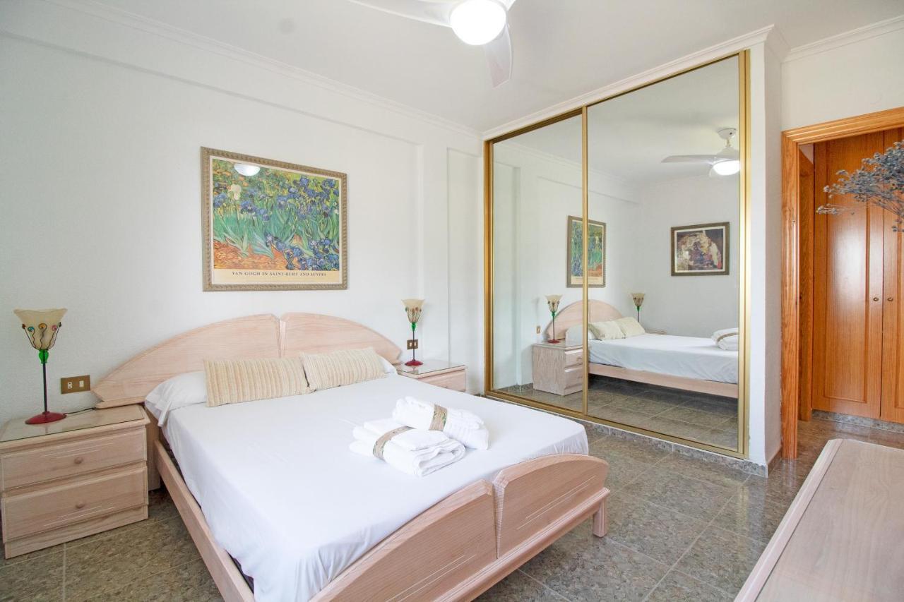 Global Properties, Apartamento Con Terraza Y Piscina A Un Paso De La Playa Canet d'En Berenguer Exterior foto